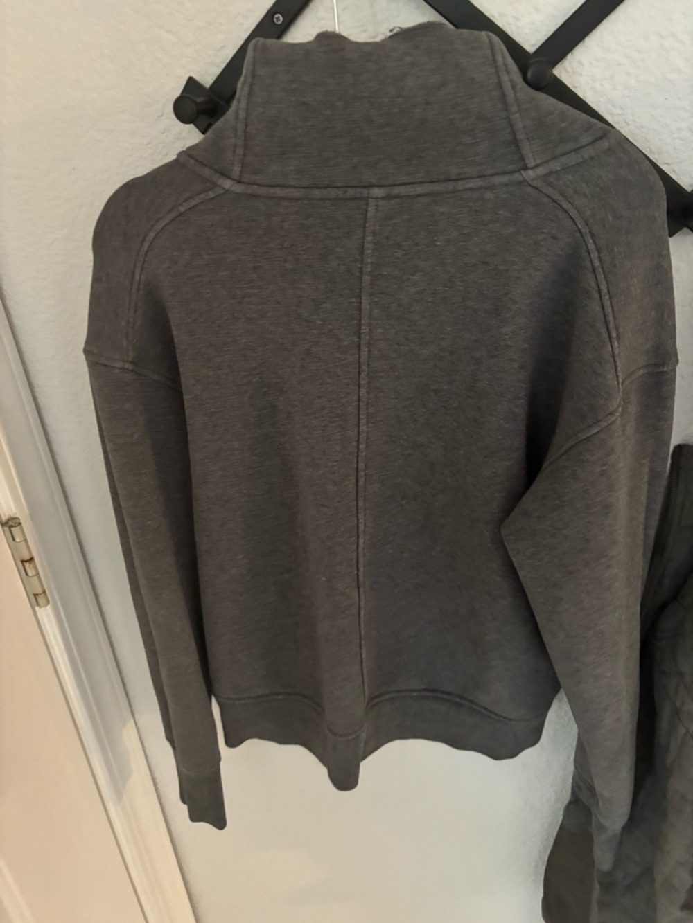 All In Motion Cropped Pullover Sweatshirt Gray Side Zip Athleisure Size L - Picture 4 of 4